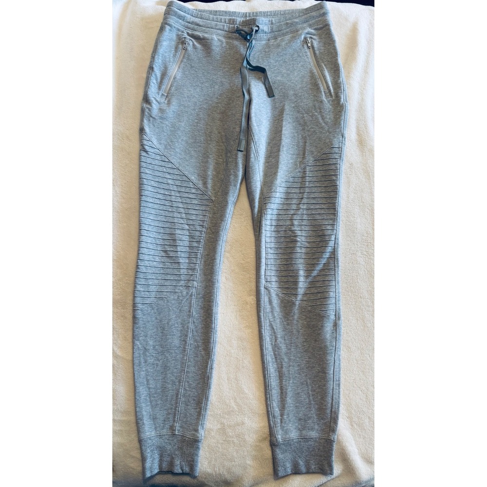 Alo Yoga Moto Jogger Pants Heather Gray Quilted Athleisure Slim Fit Womens Small - Picture 6 of 11